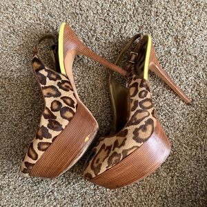 Sling back leopard platform - Size 12